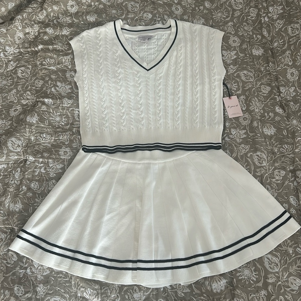 NWT Country Club Knit Skirt Set